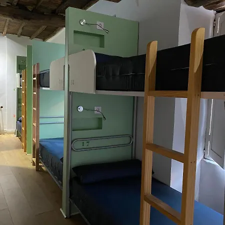 Albergue O Santo-2